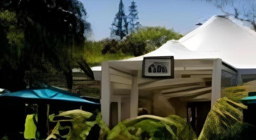 Governors Lodge Resort Hotel Burnt Pine Exterior foto