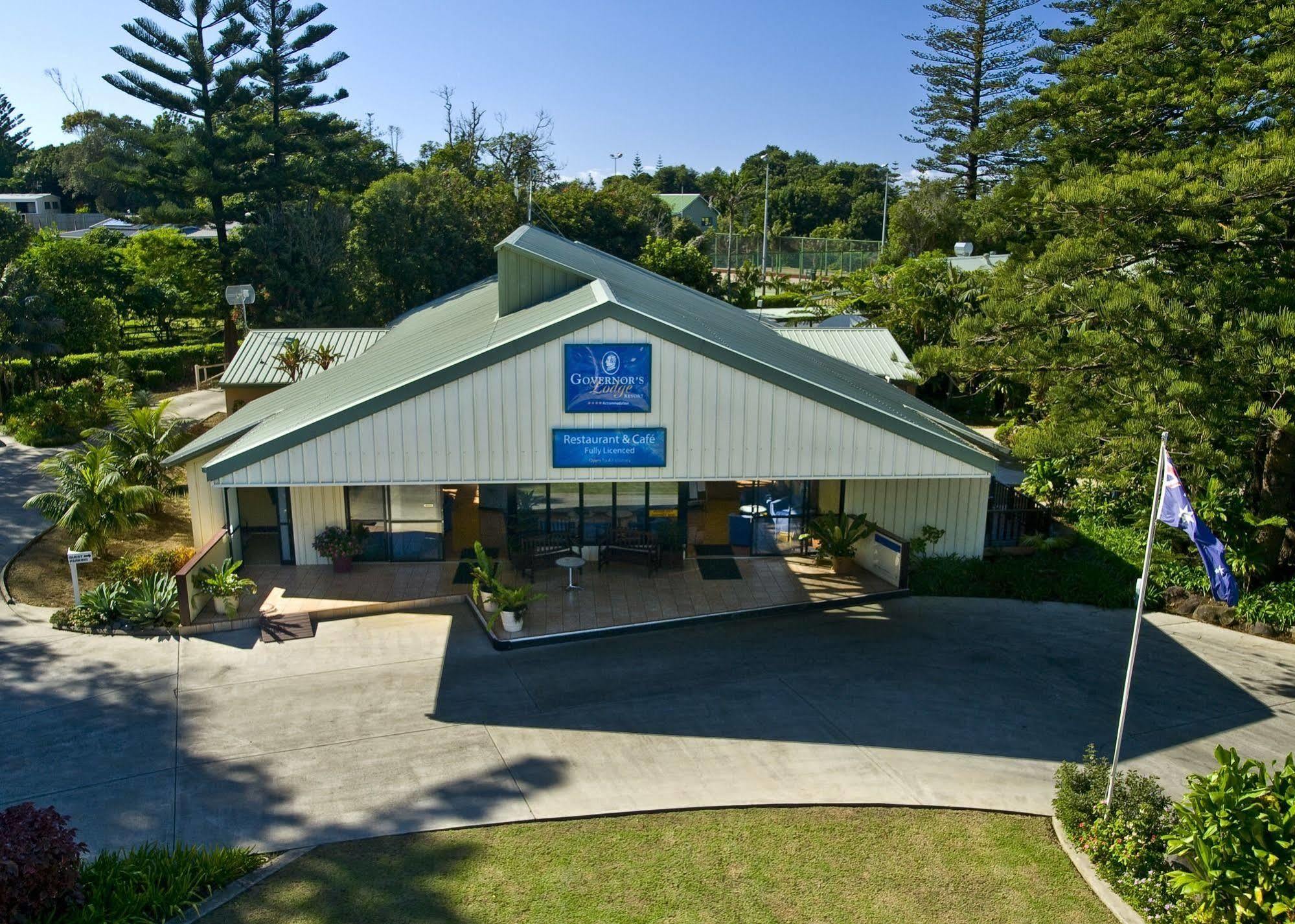 Governors Lodge Resort Hotel Burnt Pine Exterior foto